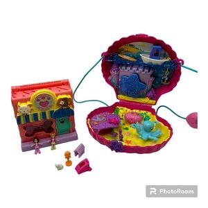 Lot Of Polly Pocket- Shell Portable Bag House, Pet Palace & Figures Poll…